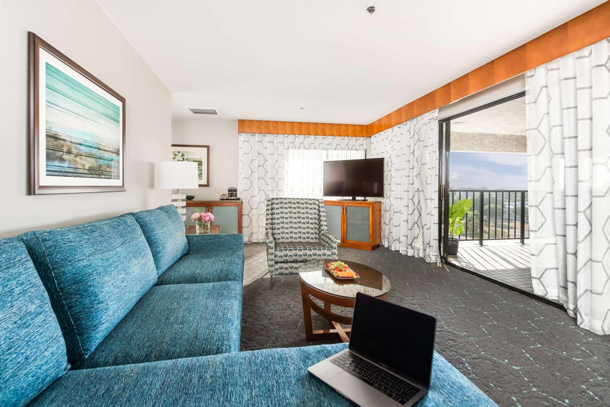 Doubletree By Hilton Carson Exterior foto